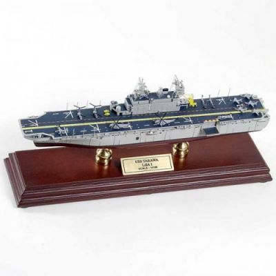 USS Tarawa 15 Ship Image