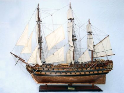 Le Superbe 32 model ship
