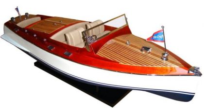 Chris Craft Runabout Special 33 model ship