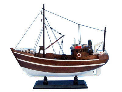  Fishing Boat Kits http://www.pic2fly.com/Plastic+Model+Fishing+Boat