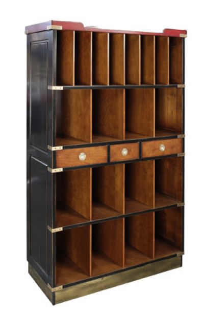 Commanders Cabinet, Honey 62 Commanders Cabinet, Honey 62