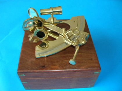 Sextant 4 w/ Box model ship