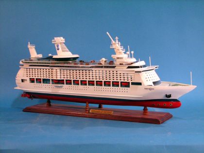 Explorer of the Seas 32 model ship