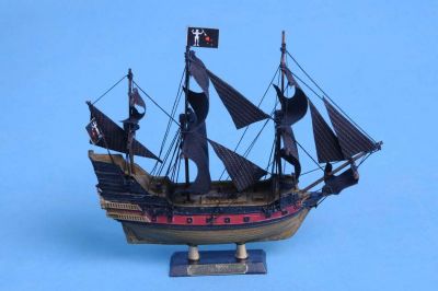 Blackbeards Queen Annes Revenge Limited 7 Blackbeards Queen Annes Revenge Limited 7