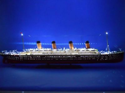 Ready To Run Remote Control RMS Titanic 72 Limited w-LED Lights
