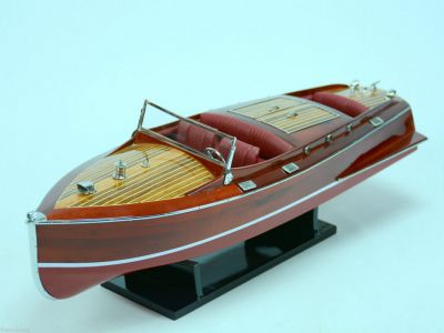 Chris Craft Runabout Limited 24"