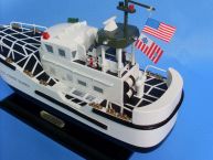 USCG Motor Lifeboat 16 picture