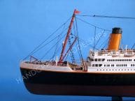 Titanic 40 with Lights picture