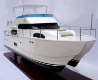 Twin Hull Viking Sport Yacht 32 picture