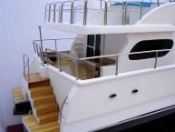 Twin Hull Viking Sport Yacht 32 picture