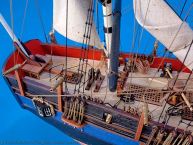 HMS Bounty 32 picture