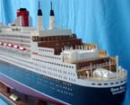 Queen Mary 2 40 picture