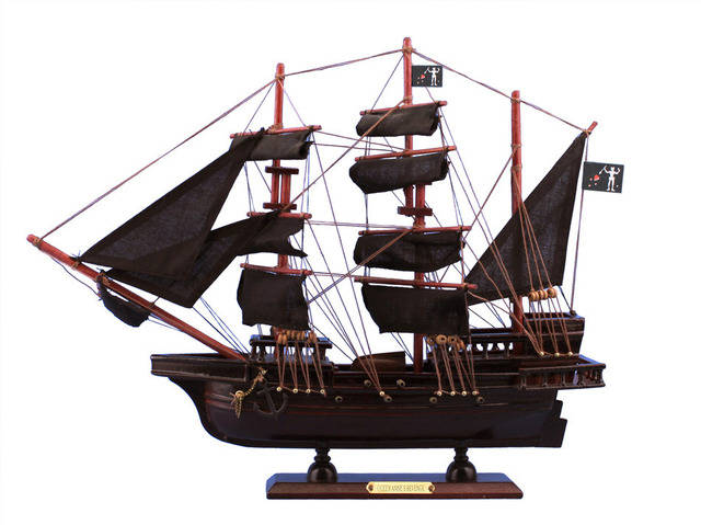 Hampton Nautical Blackbeard's Queen Anne's Revenge Pirate Ship in a Bottle 7 