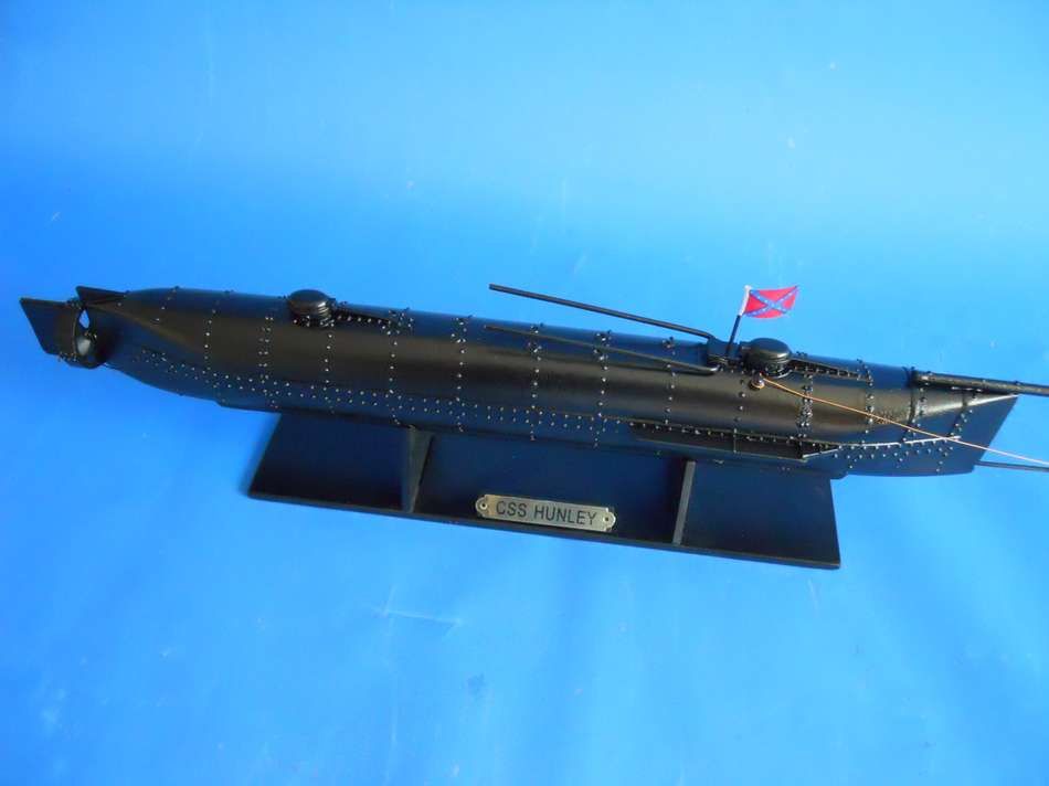 Buy H. L. Hunley Limited Civil Model Submarine 24in Model Ships